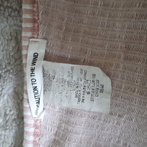 Crop t shirt - Picture 2 of 2